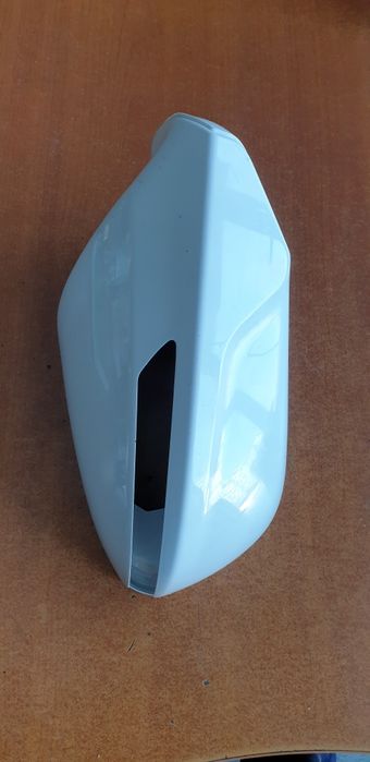 Корпус зеркала хюндай і40 правое