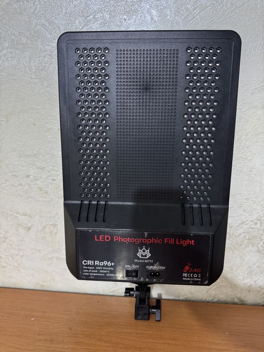 ЛЕД лампы и омаетитель