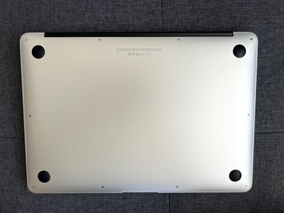 MacBook Air 13 inch - 2017