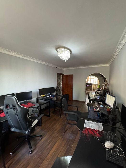 5 комнатная квартира. Сагдиана за парижем 1 этаж