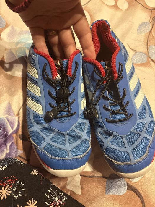 Pantofi sport Adidas 38