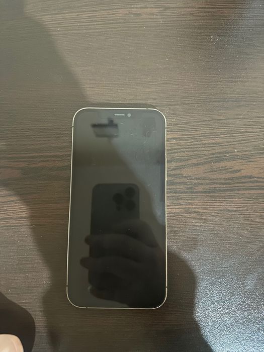 Айфон    12   про