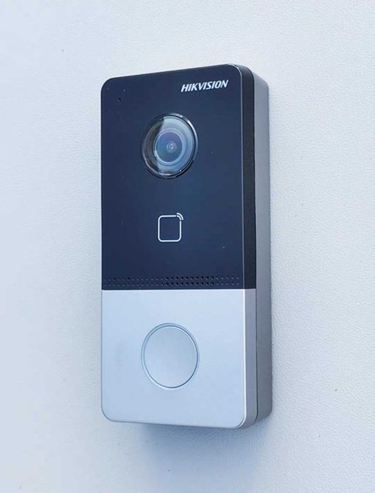 Видеодомофон-звонок Hikvision DS-KV6113-P1  материковый Китай