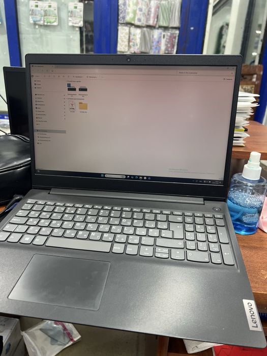 Lenovo Noutbook 1TB