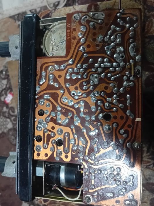 Radio auto rusesc AT 64 Moskvich