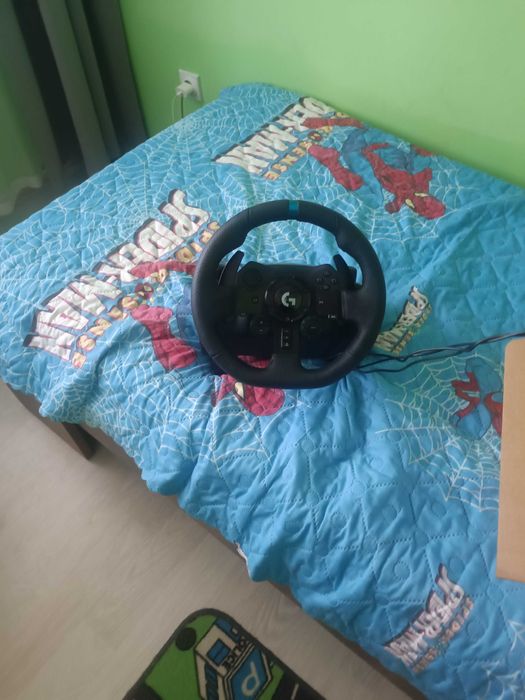 Продавам волан  за play station G923