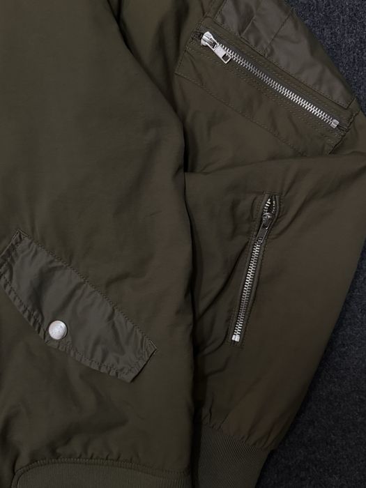 Яке Diesel Bomber