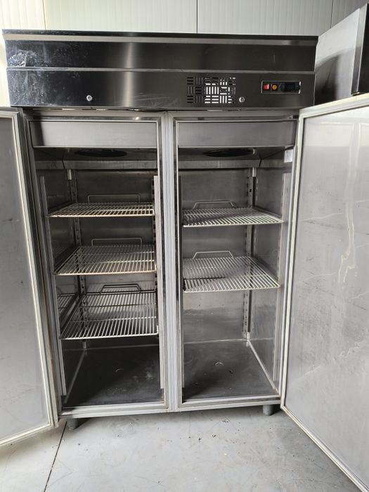 Хл.шкаф -- 1200 литра- - + 8 -- 10 градуса