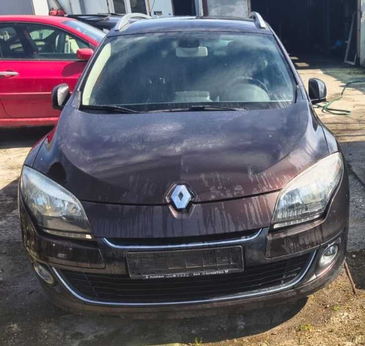 Dezmembrez Renault Megane 3