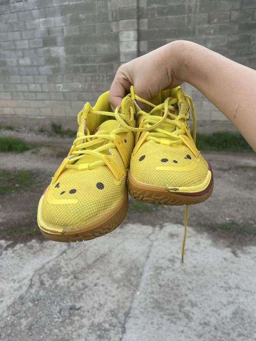 Баскетбольные кроссовки