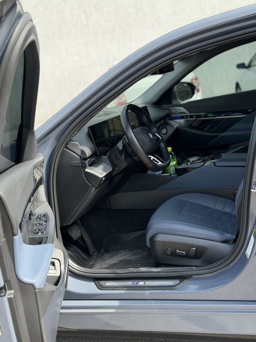 Arenda(nasiya savdo)BMW i5 40Long probeg 21.500 elektr 2024-yil