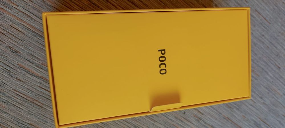 Продам poco f3 в хорошем качестве