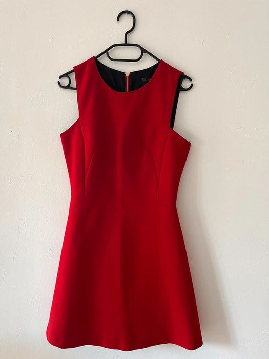 Короткое платье зара