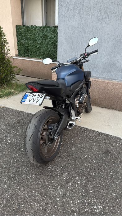 Honda CB650R 2025