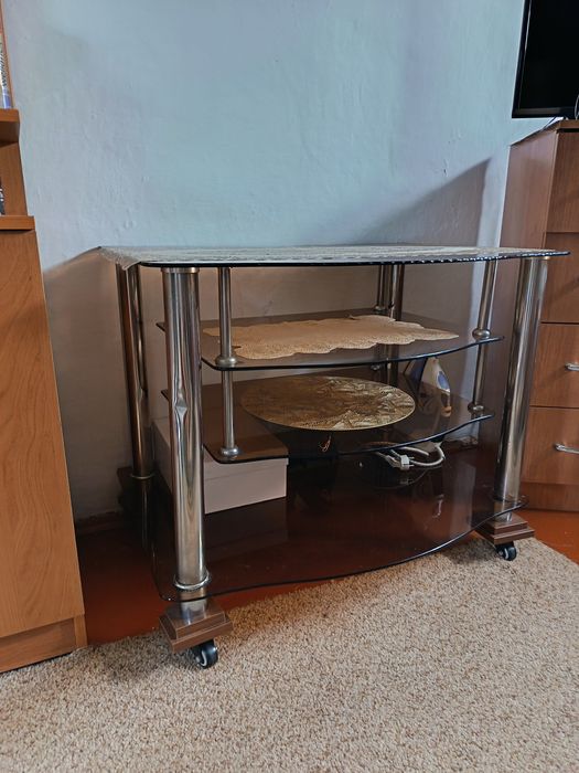 Столешница стеклянная