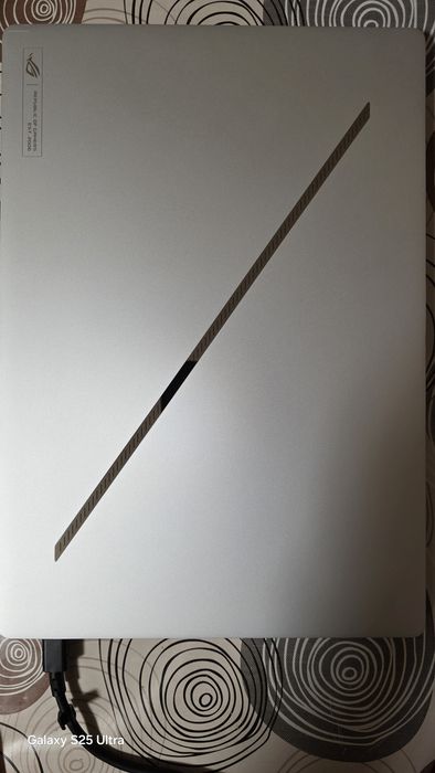 Asus Rog Zephyrus G16 GU605MY OLED Core Ultra 9-RTX-4090 32GB 2TB