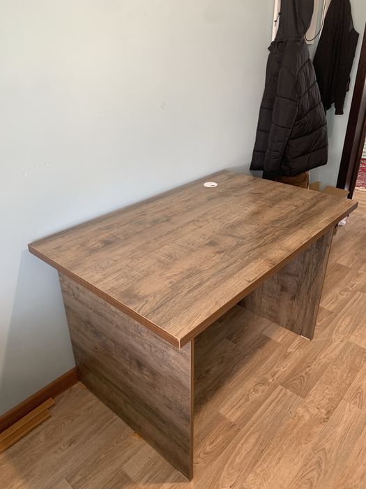 Стол компьютерный/письменный