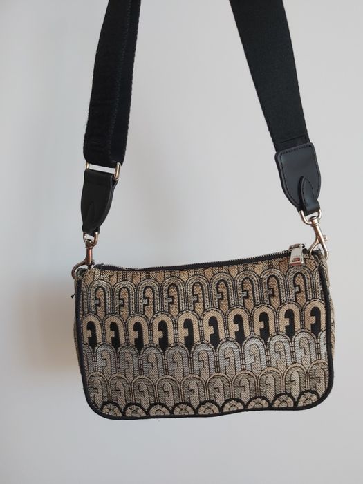 Furla чанта текстил