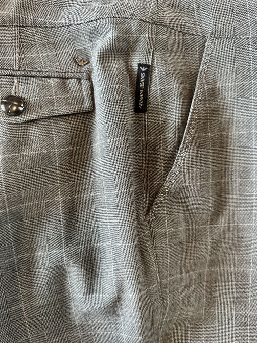 Дамски панталони от Armani Jeans