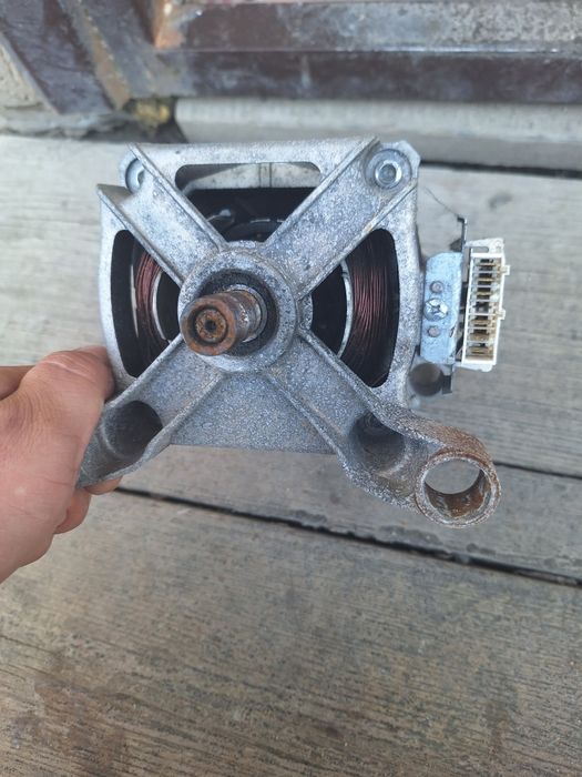 Стиральный машина индезит матор рабочи