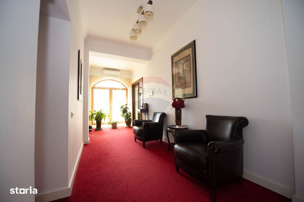 Casa de vanzare 483mp suprafata totala si teren 494mp, Sector 1