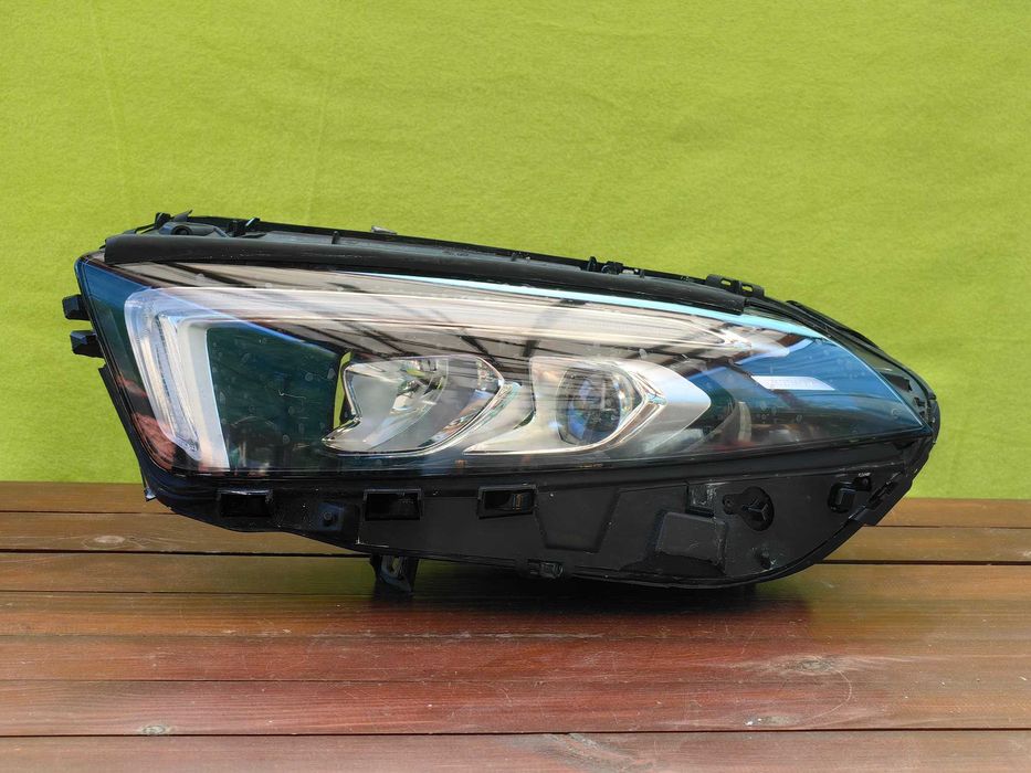 Фар за Mercedes A Class W177 Full LED / Мерцедес А Класв В177
