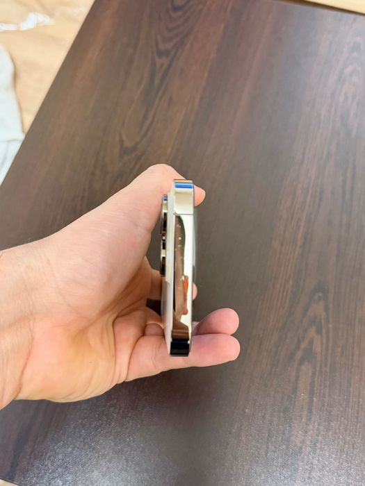 Iphone 14 pro 780 лв…..