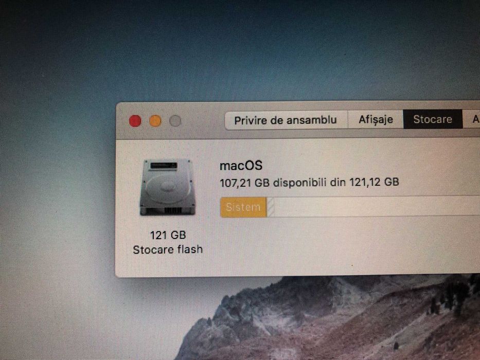 MacBook Air 13,3  2011, i5 1,7 GHz, 4 GB, SSD 128 GB, stare f. buna