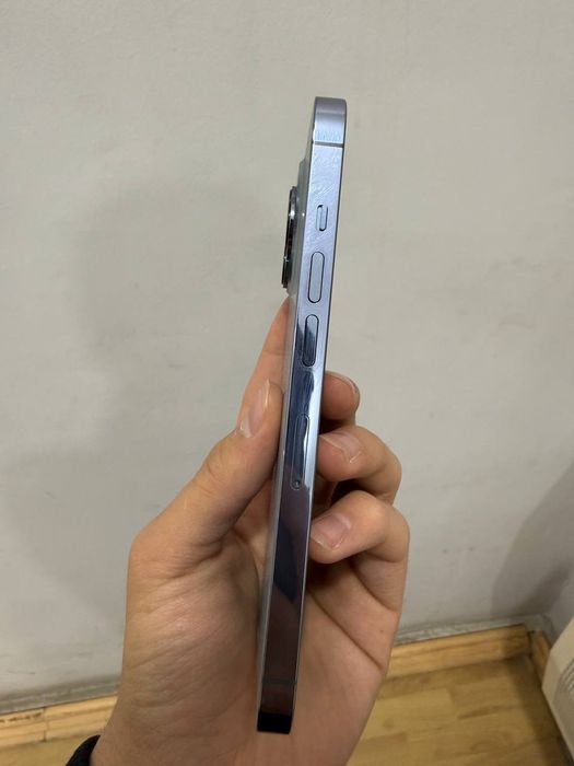 Iphone 13 pro rangi blue