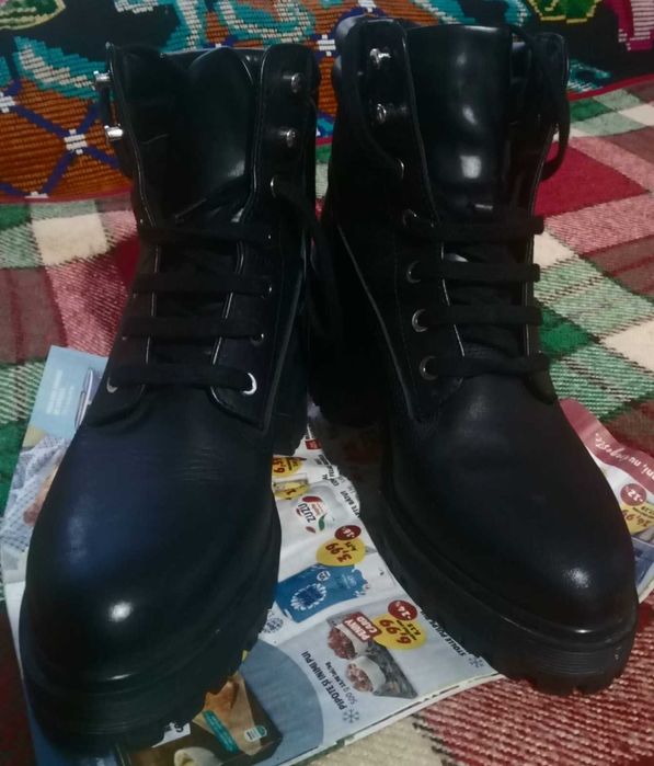 Ghete Zara cu toc gros