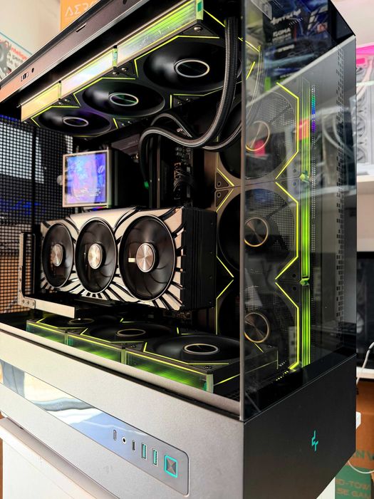 PC Ryzen 9 9950X3D /RTX 5080/32GB, SSD 2TB/ RATE-Garantie 3 ani, TVA!