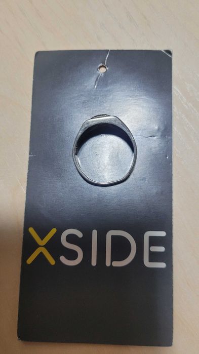 Продам серебряное кольцо-печатку