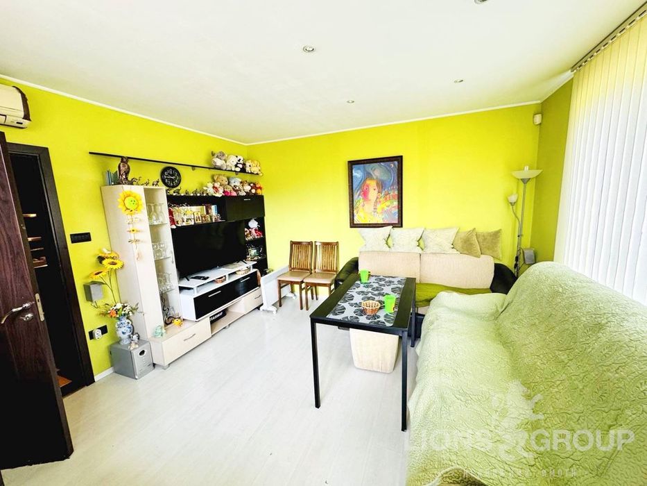 Продава се Двустаен апартамент в Варна, Изгрев - 65 кв.м за 1770 €/кв.м - Снимка #2