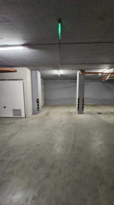 Продава се Двустаен апартамент в София, Център - 84 кв.м за 2143 €/кв.м - Снимка #8