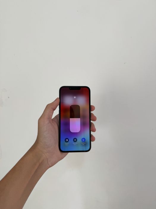 Продам срочно iPhone 13 256GB 88%