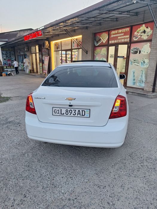 Gentra 2021 yil oq Kraska toza