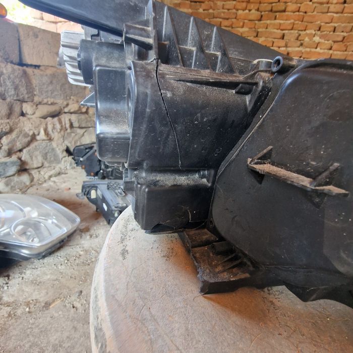 VW passat B8 F.L. Matrix IQ-light 2022 ляв фар