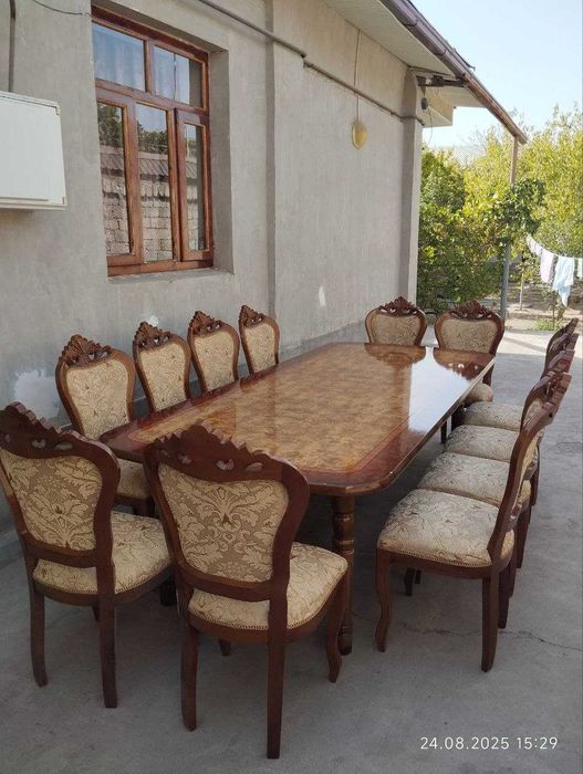 стол и стулья 12 персон