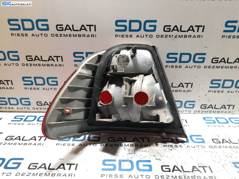 Stop Tripla Lampa Dreapta de pe Aripa Caroserie BMW Seria 3 E46 1997 - 2005 Cod 8383822 [N0380]
