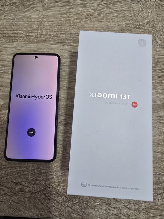 Vând telefon Xiaomi 13T