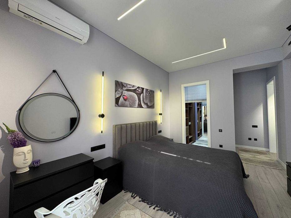 *Итальянский квартал Дархан,метро Х.Алимджан 2к квартира с арендатором