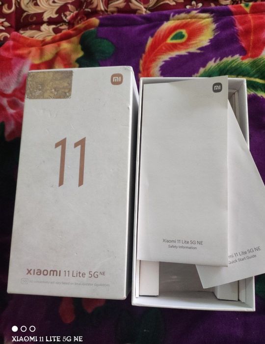 Xiaomi 11 lte 5G ne 8+8/256Gb karobka document full o'ta tiniq telefon