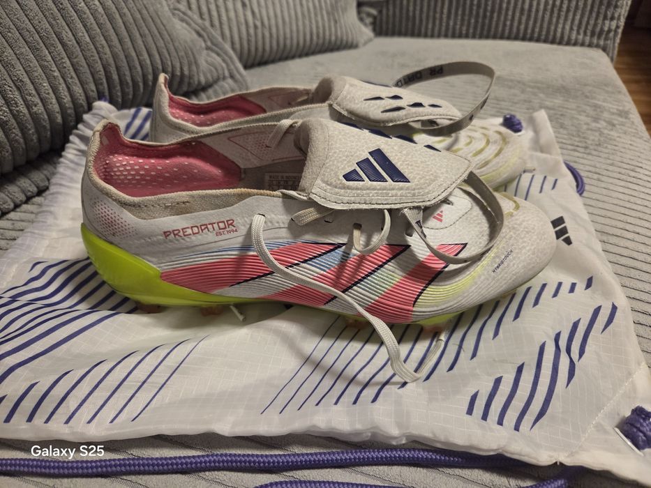 Ghete Adidas Predator