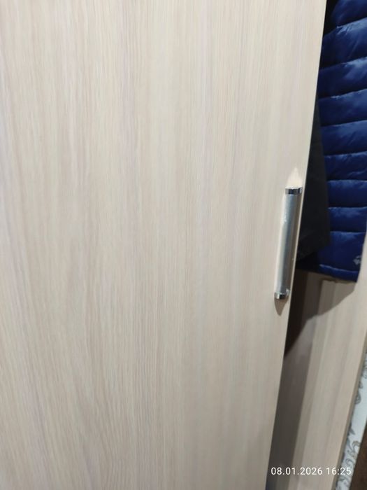 Шкаф-купе, высота 2.40.