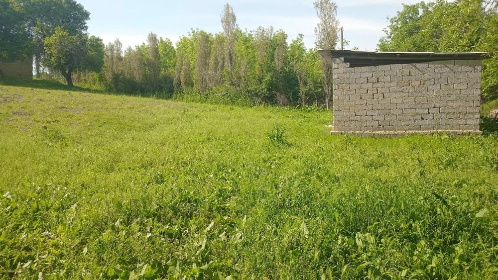 Участка сотилади