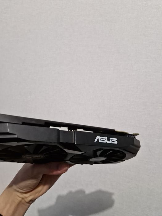 ASUS RX590 GME видеокарта