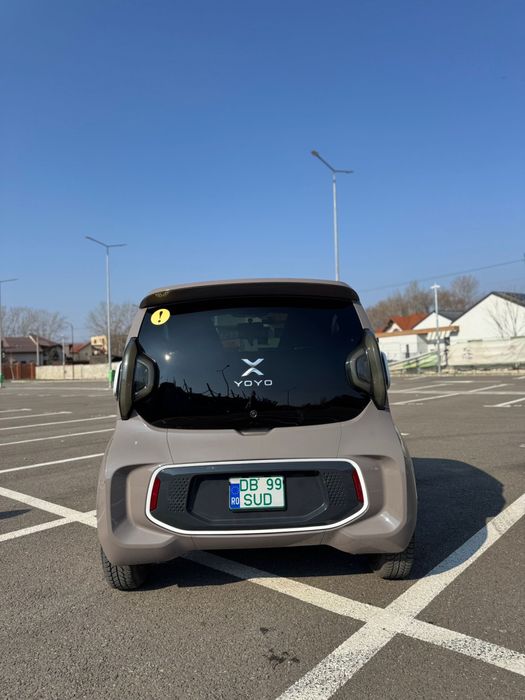 Xev Yoyo permis 16ani B1