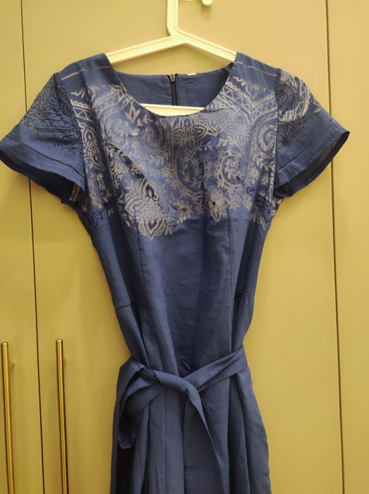 Продам очень красивое итальянское платье