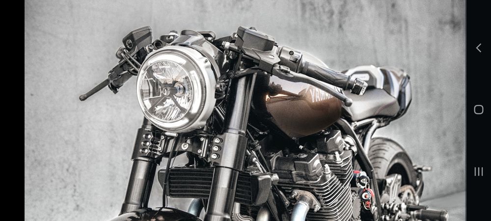 Cafe Racer : Yamaha XJR 1300   Custom Built   " Kojiro "