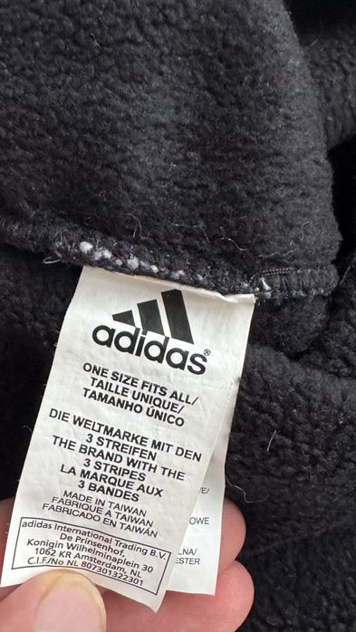 Дамска шапка adidas